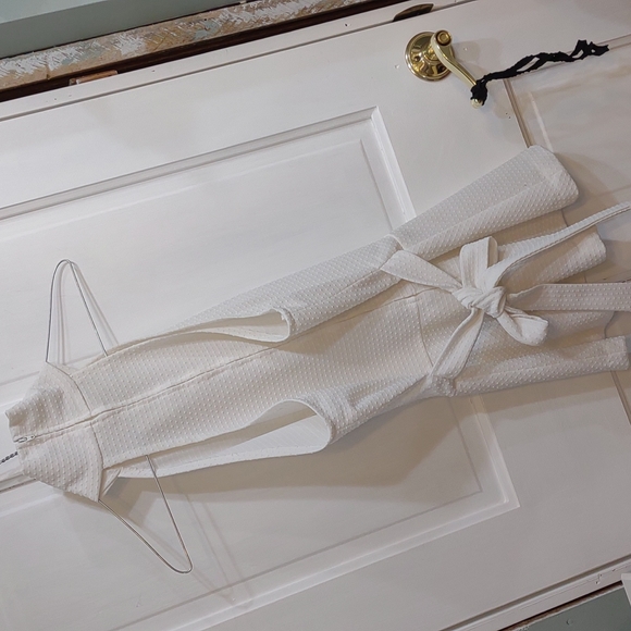 High Neck Plenum Top - Picture 2 of 4